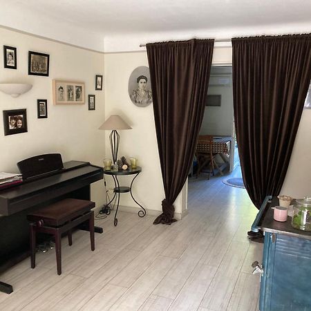 Appartement Complet Ou 2 Chambres De Charme En Centre-Ville Arles Kültér fotó